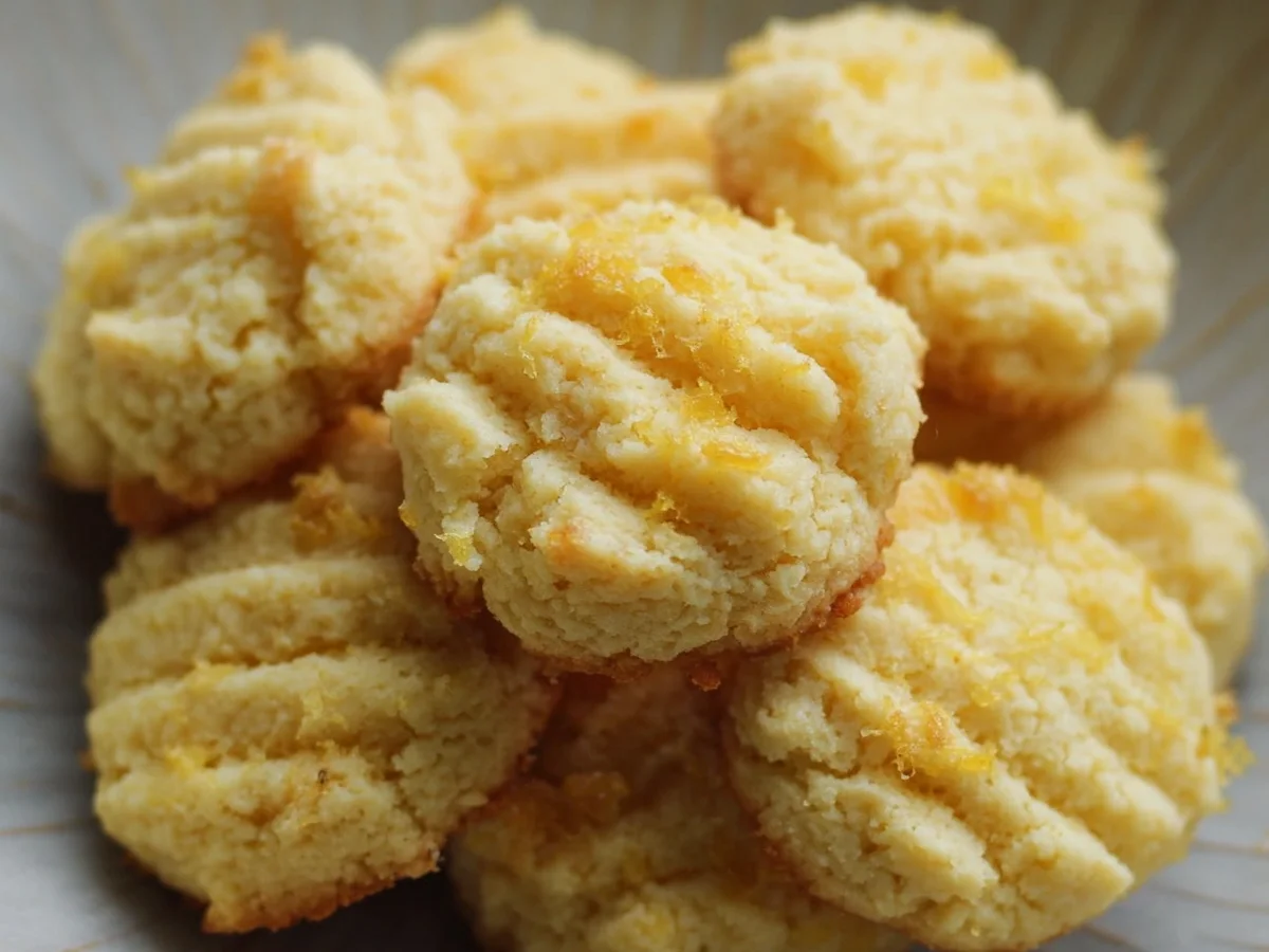 Soft Keto Cream Cheese Cookies with Lemon - Image 1