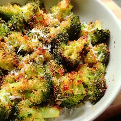 Crispy Parmesan Crusted Broccoli Florets in 20 Mins